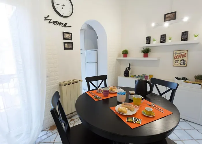 San Peter Borgo 68 * Roma